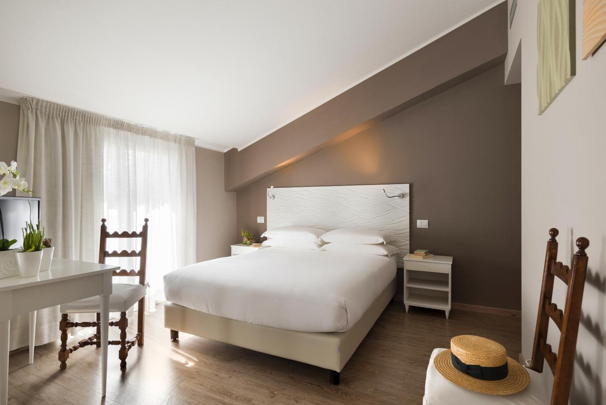 Albergo La Pace Segni Exteriör bild