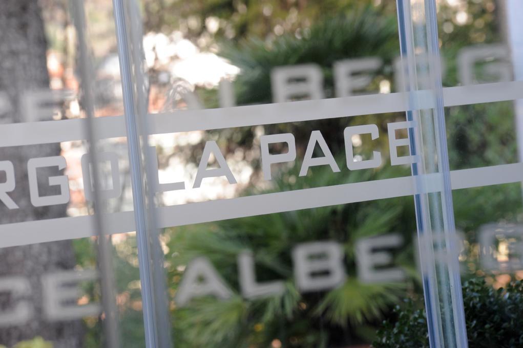 Albergo La Pace Segni Exteriör bild