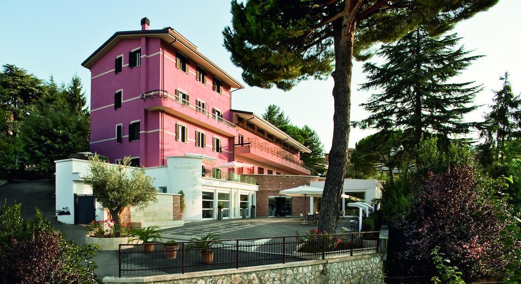 Albergo La Pace Segni Exteriör bild